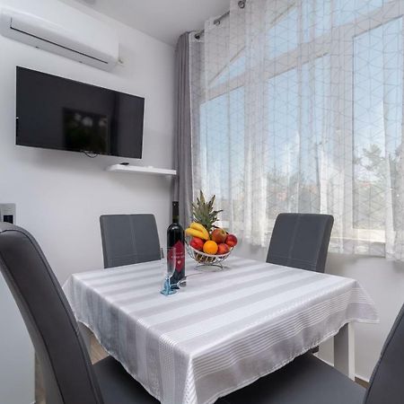 Apartman Niksi Trogir Buitenkant foto