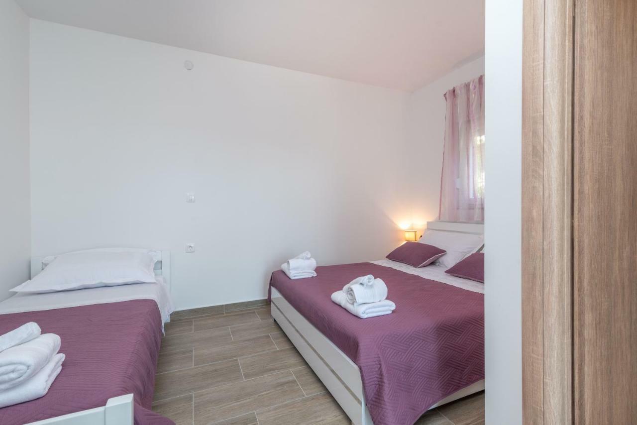 Apartman Niksi Trogir Buitenkant foto